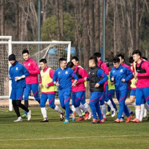 媒体人：海港申花已入驻大连赛区 中超就差第三赛区