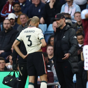 红军铁腰因伤无缘剩余国内赛事 欧冠能否上场存疑