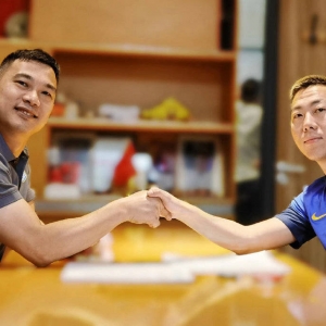 广州城官方：与后腰球员张功正式完成续约