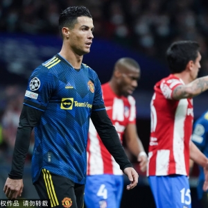 曝罗马向穆帅承诺将引进伟大球星 C罗名字被提及