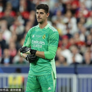 一夫当关！库尔图瓦9神扑创纪录 全场最佳当之无愧