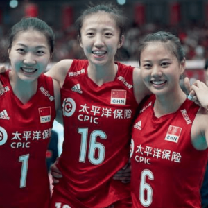 中国女排16人出征国家联赛 袁心玥李盈莹领衔