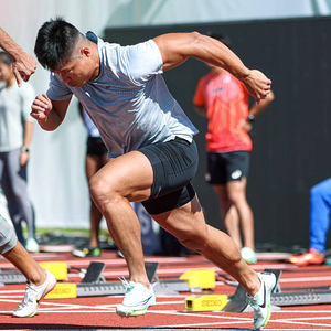 中国百米接力天团回来啦！以老带新，苏炳添或出任第一棒