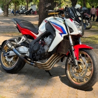 出售:本田 CB650F