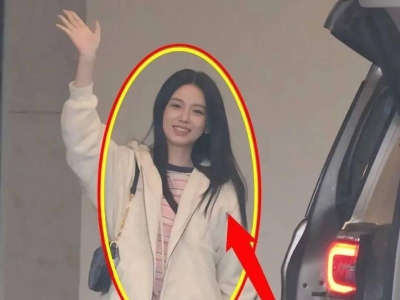 女演员 周也 与周皓崎恋情曝光 见面迫不及待上下其手 约会画面及不雅视频双双流出！