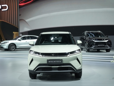 比亚迪亮相曼谷车展，一口气发4款新车！