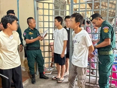 中柬协作：柬方通过专机集中遣返153名中国涉诈人员