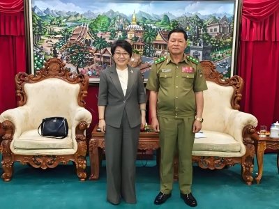 中国驻老挝大使方虹会见公安部长，双方加强反诈合作