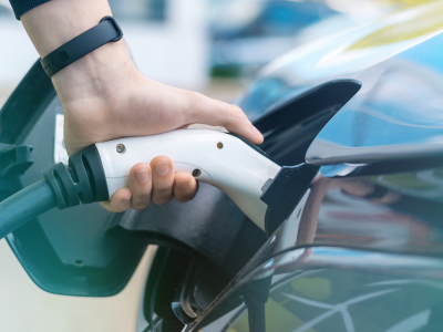 油太贵了！泰国人疯狂转投电动车，每月省4800