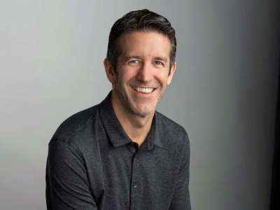 库克时代谢幕！约翰·特努斯9月1日出任苹果新任CEO