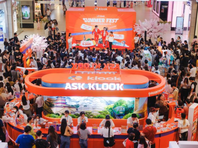 中国旅游热爆！泰国游客蜂拥上海迪士尼