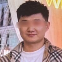 此人名字叫 卢堃，外号老九，广西壮族马山县鹿镇马头村人