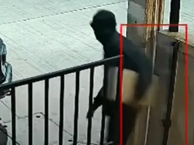 芭堤雅英籍男子被刀架颈，威胁交出现金