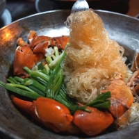 曼谷必吃街边美食🌟冬粉虾/蟹煲