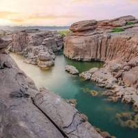 米奇老鼠、星星、动物齐聚一堂 – Sam Phan Bok, the Grand Canyon of Thailand