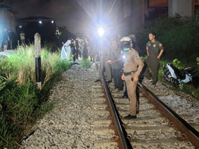 抄近路酿悲剧，曼谷21岁女子深夜遭货运火车撞死！