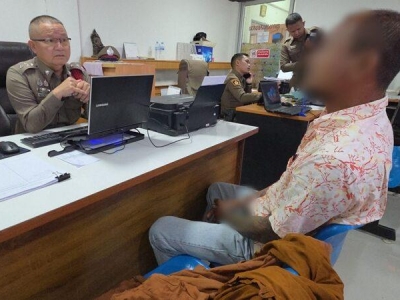 法律面前无特权！泰国“毒僧人”持201粒冰毒被抓