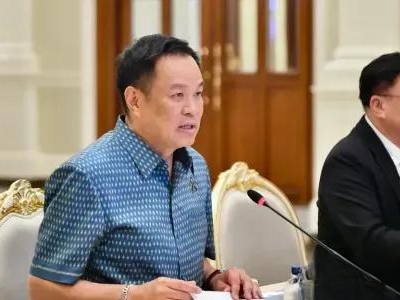 “被拦中国游客”刷屏？泰国机场真实情况来了