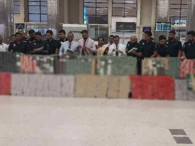 13件行李全是烟！中国商人经泰转机去斯里兰卡，当场被抓