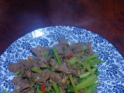 泰兰德的胃，还是中国菜最懂 🥘