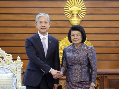 中柬关系如家人！汪文斌力挺运河建设