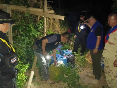 油耗子现形！泰国达府边境封锁，截断1.6万升走私燃油通路