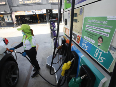 油价差太大！泰国3人走私马来西亚汽油被抓