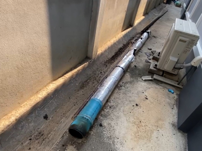 命大！泰国火箭砸中民宅，屋主不在家躲过一劫