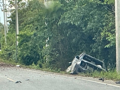 泰南一日两爆！ 警车被炸飞两警受伤