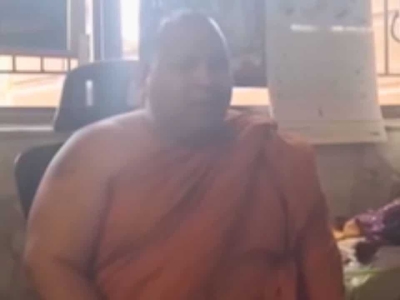 泰国暖武里府大爆料！僧侣和多名女性传出绯闻