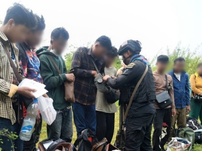 偷渡半路被截胡！两名向导弃客逃生，16名柬籍男女被捕