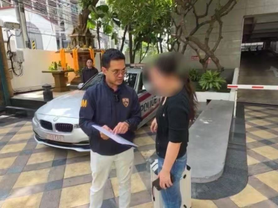 贪污受贿超百万人民币，中国女子潜逃泰国终被查获