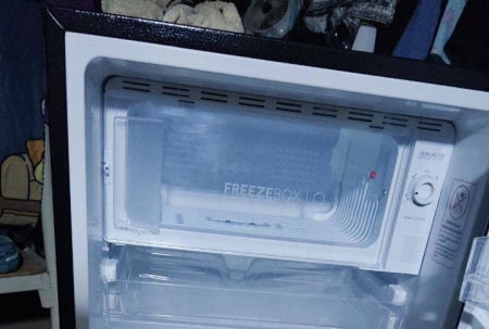 泰国：冰箱 99新的 3500🐷@awei5551