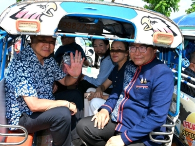 阿努廷带头绿色出行，推动低碳政策