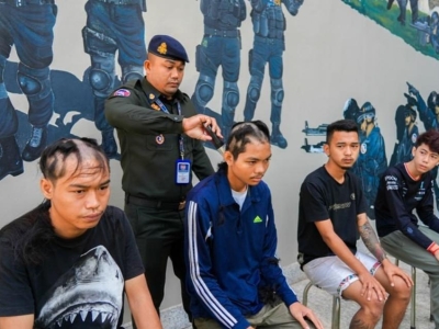 柬埔寨这招狠！问题青年直接送去边境当工兵