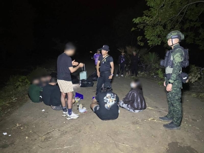 泰缅边境蛇头带路偷渡失败，8名外籍人员被控违法