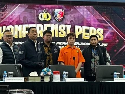 柬埔寨大佬刚到印尼就翻车，刚下飞机就被抓捕！