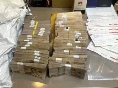 中国诈骗团伙设局，泰国19岁儿子被骗盗走母亲1100万财物
