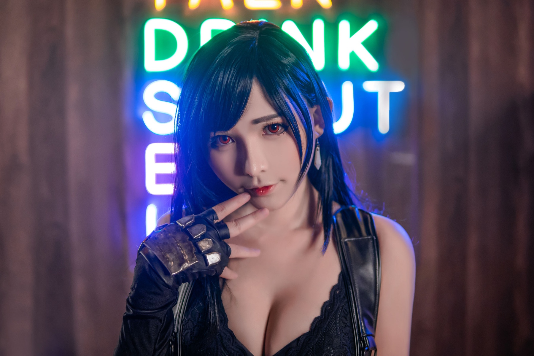 【哲风壁纸】cosplay-最终幻想.png