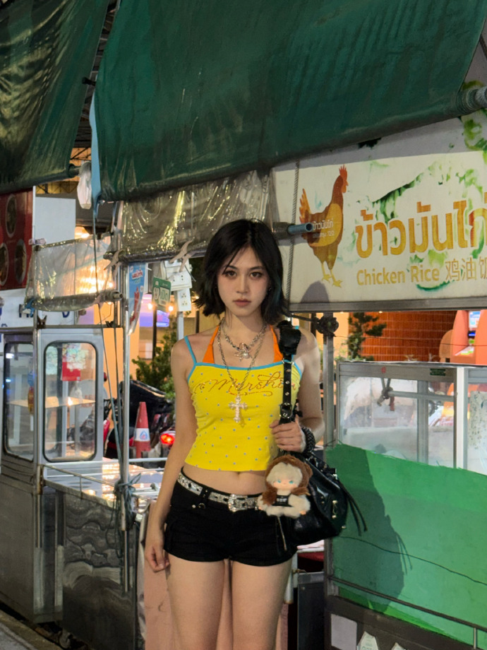 005EAwRxgy1ibg2nsc2uwj32c0340x6p.jpg