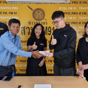 曼谷司机拾金不昧，中国学生惊喜找回遗失巨款