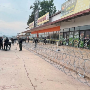 中国商户擅自拆除边境篱笆,泰军果断干预