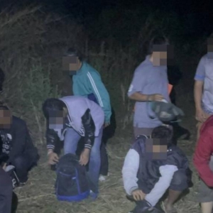 35泰国人沦为人肉开卡洗钱工具被抓