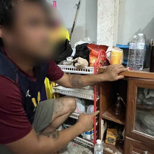 公职人员涉毒案发 ，政府连夜追查源头