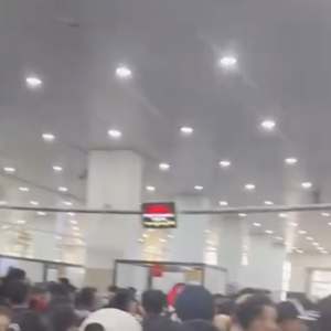 柬埔寨边境口岸爆满,电诈人员蜂拥逃窜