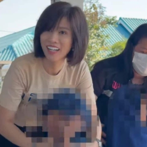 姐姐偷偷录影,揭露年幼妹妹遭冷酷体罚