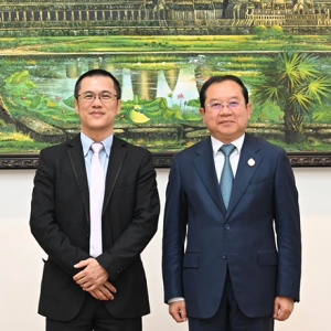 柬埔寨与香港重申卫生合作承诺