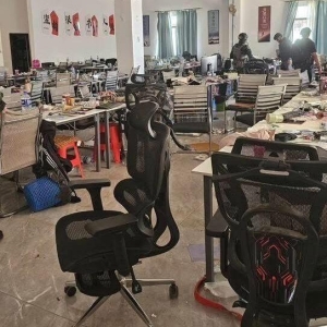 素林府电诈窝点被端,疑似多国政府办公室？