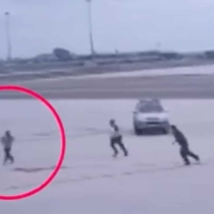 素万那普机场澄清：网传劫机画面实为2022年旧视频