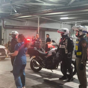 一夜两次生死接力,曼谷交警为心脏移植开路!